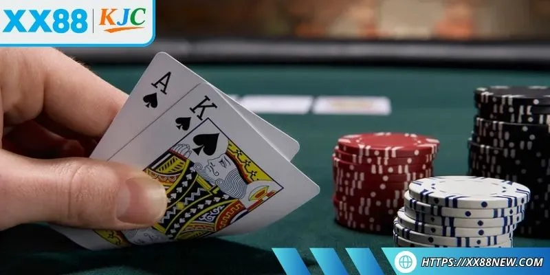 Quan sát các lá đã rút để dự đoán các quân còn lại